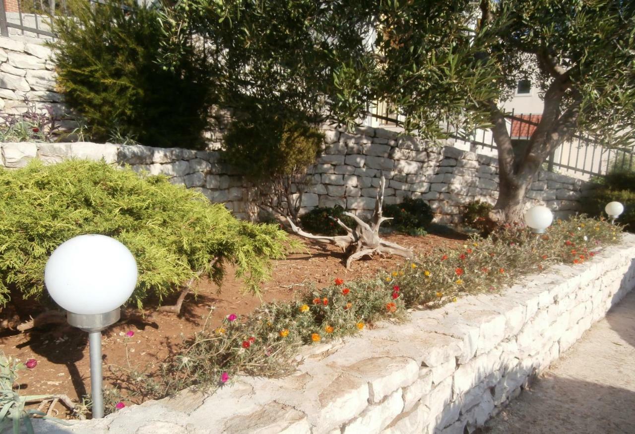 Panorama Postira Apartments Екстериор снимка